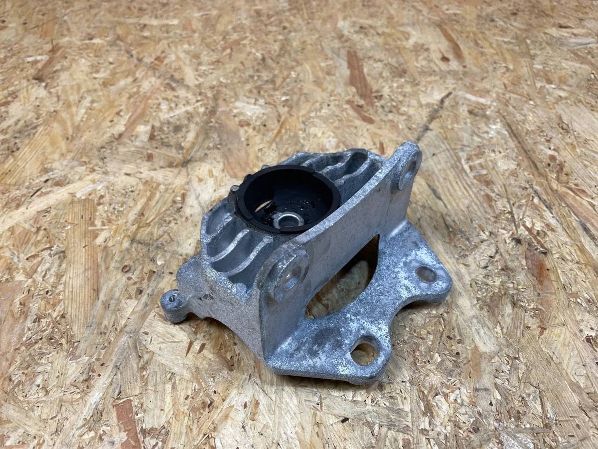 Support moteur Dacia Spring 112115971R image 3