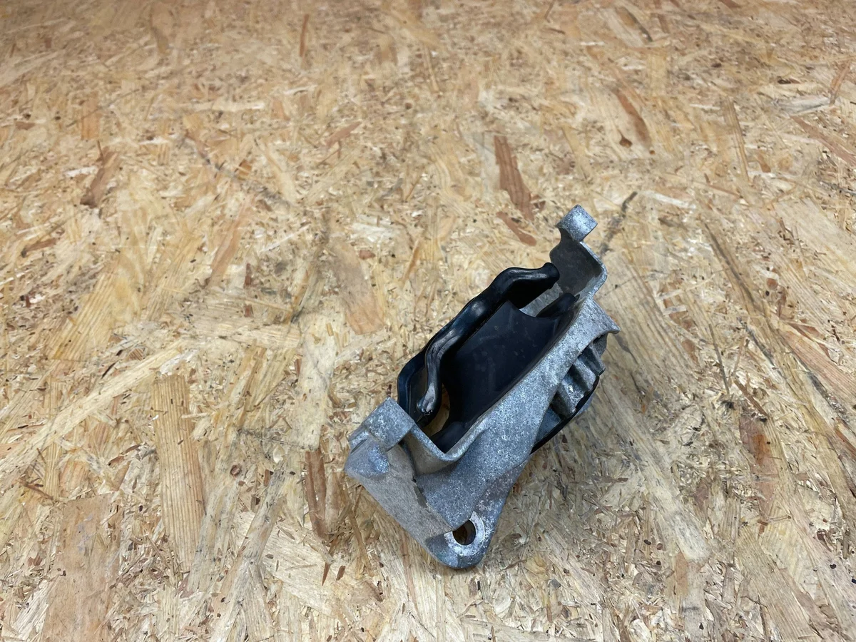 Support moteur Dacia Spring 112115971R image 7