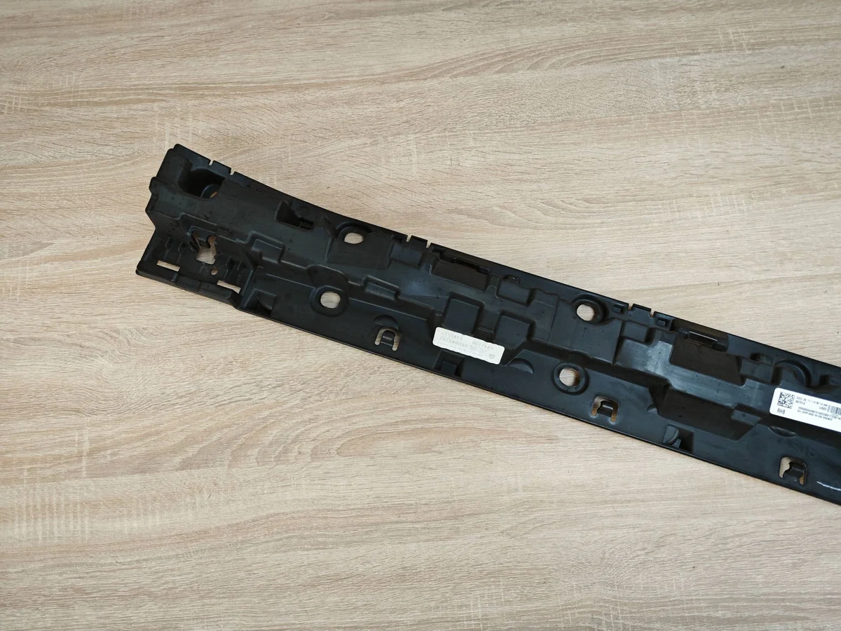 Guarnizione Battitacco Destra BMW X5 G05 LCI 7425460