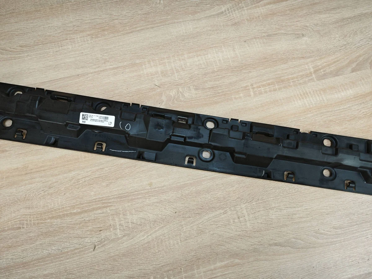 Zierleistenhalter Schweller Rechts BMW X5 G05 LCI 7425460 image 3