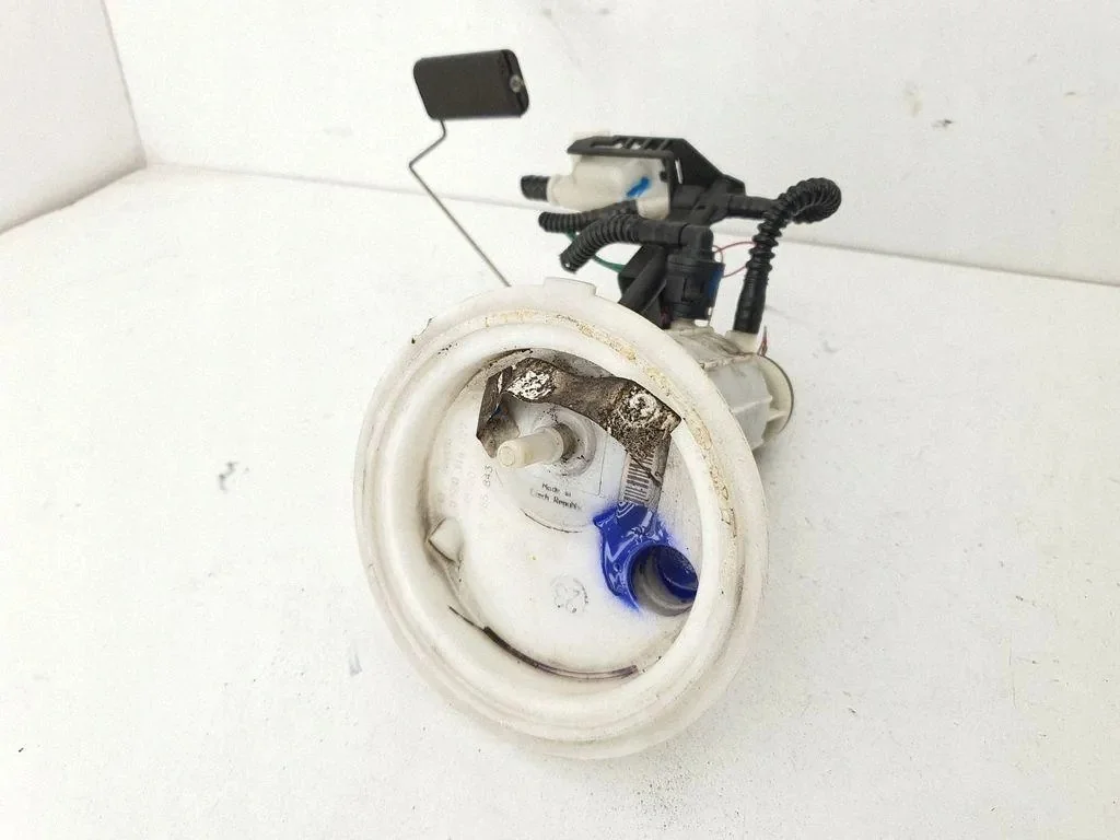 BMW 5 E60 E61 Kraftstoffpumpenmodul 0580314027 image 4