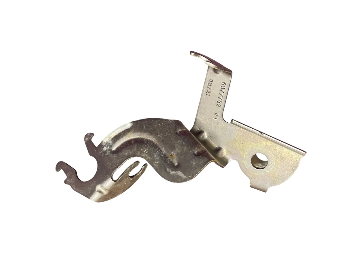 BMW 4 G22/G26/G20/G21 jarruputken kiinnike oikea etu 6877752