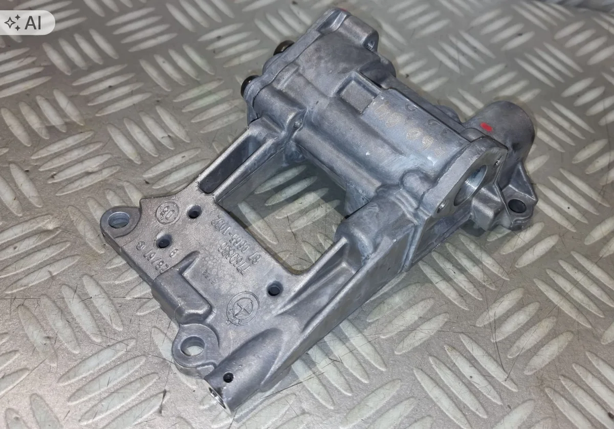 Bomba de Óleo BMW M57N 7789838