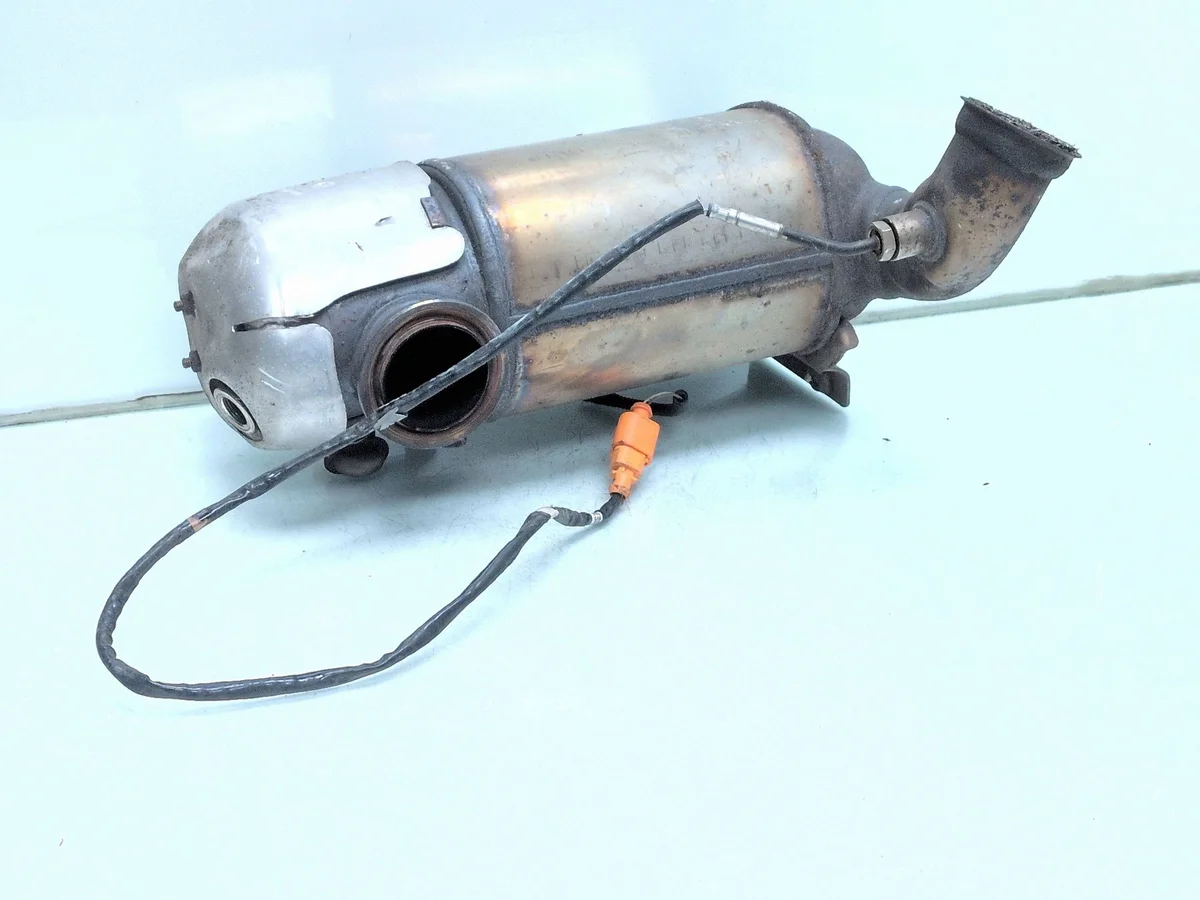 Catalytic Converter/DPF Audi A1 6R0131723H