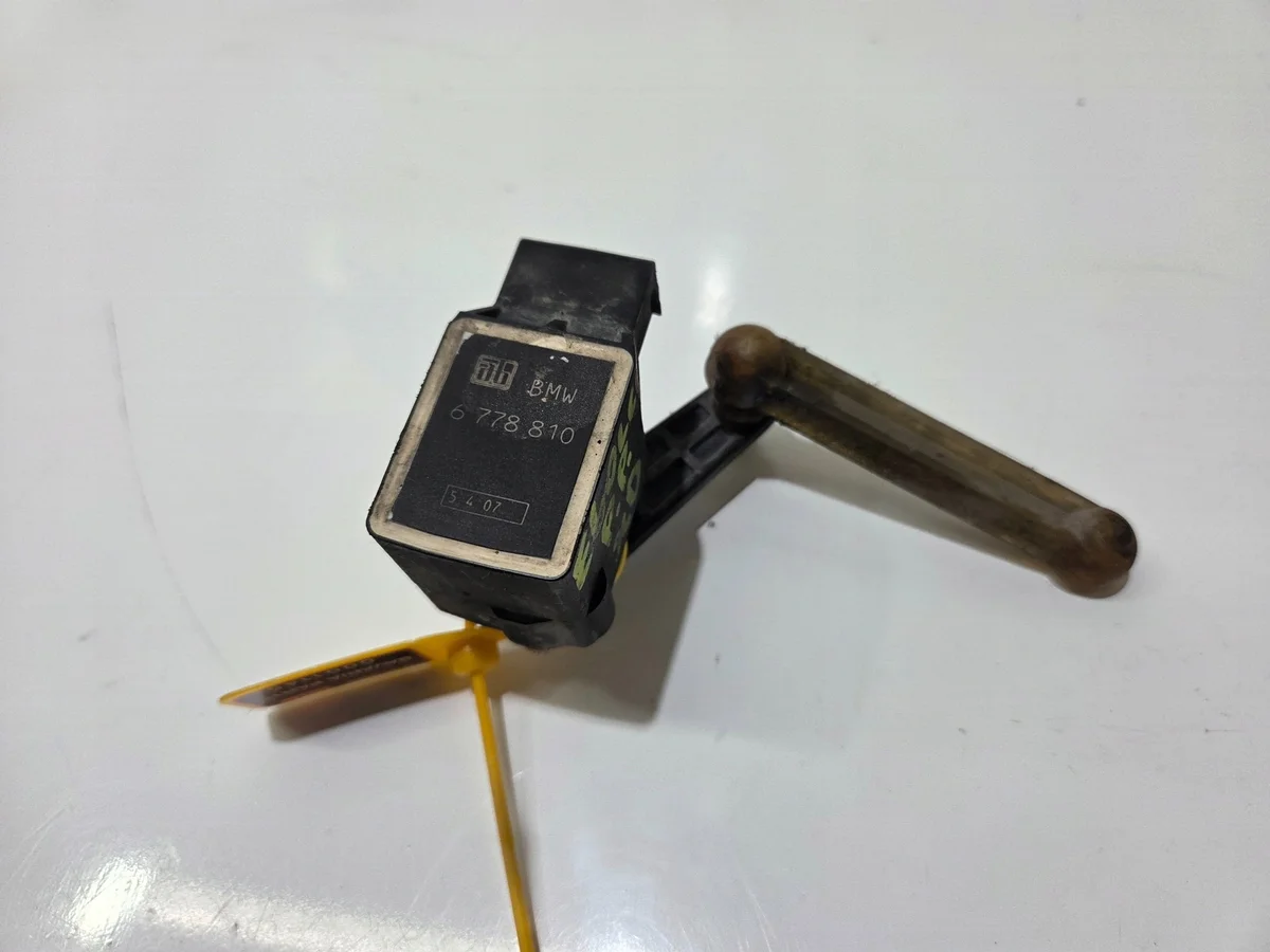 Sensor nivåreglering strålkastare BMW 6778810
