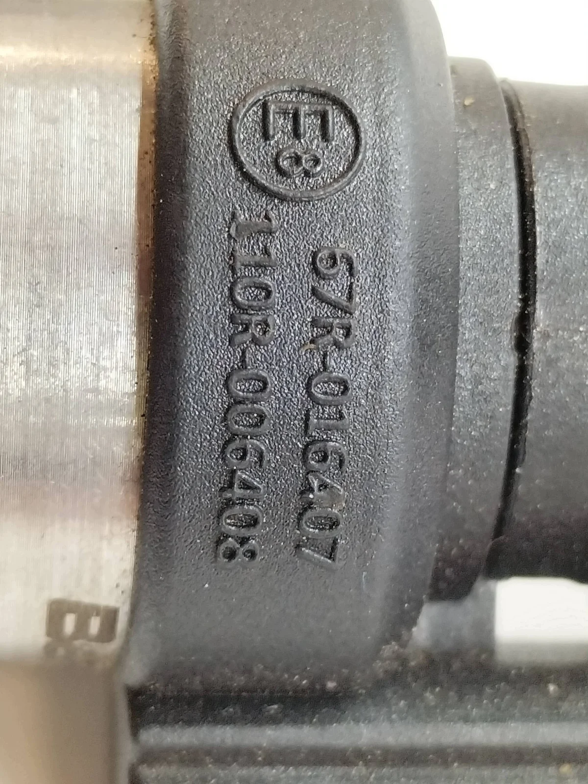Rampe d'injection Dodge Durango III 67R-016407 image 4