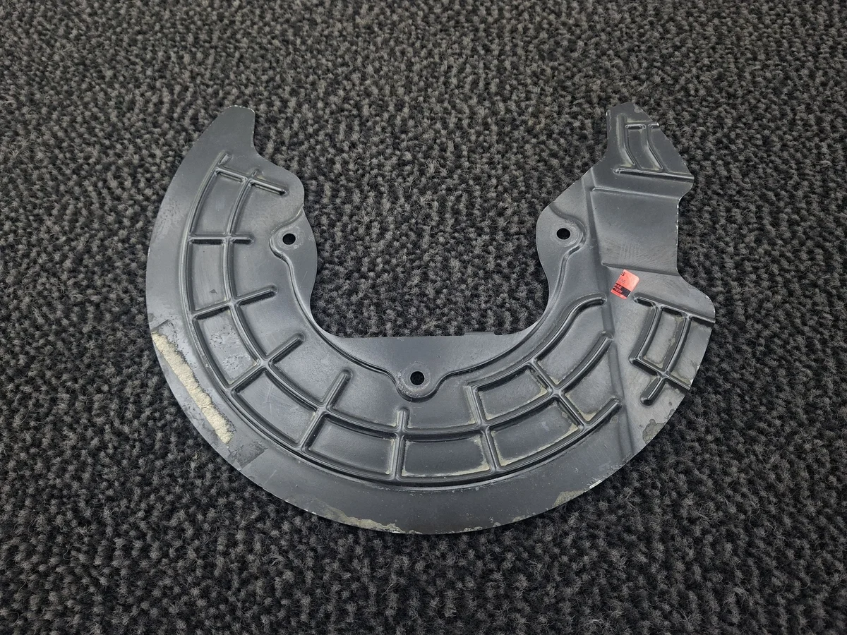 Abdeckung Bremsscheibe vorne Jeep Renegade 52098433 image 9