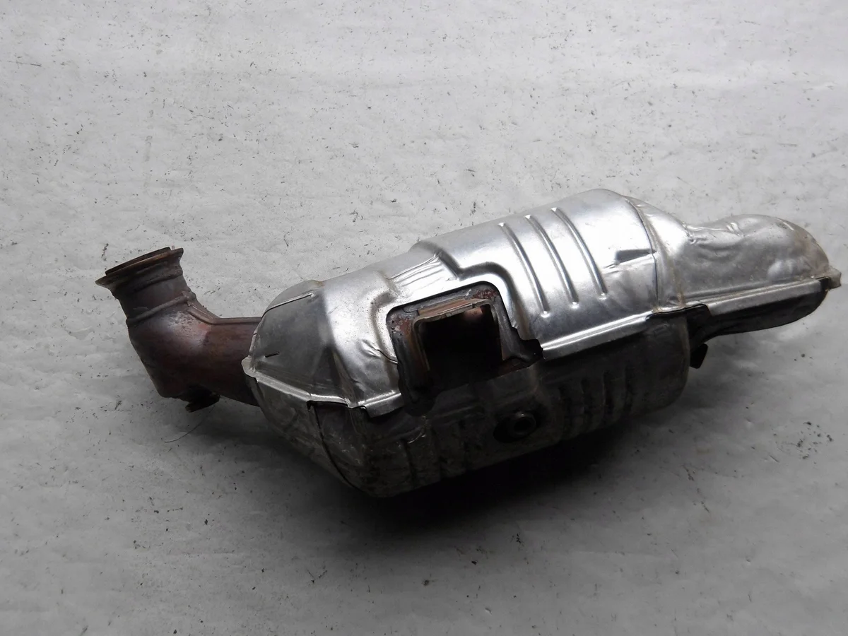 Partikelfilter Katalysator Opel Grandland X 1.6 HDI 9823467180 thumbnail 1