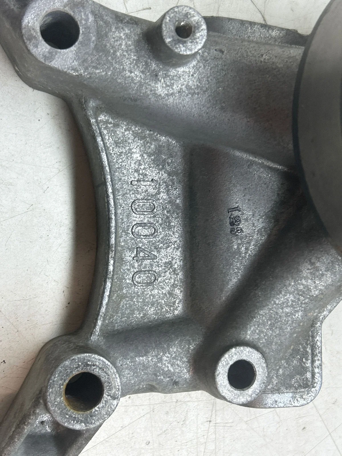 Tendicinghia alternatore Lexus LS UCF30 1663050011 image 3