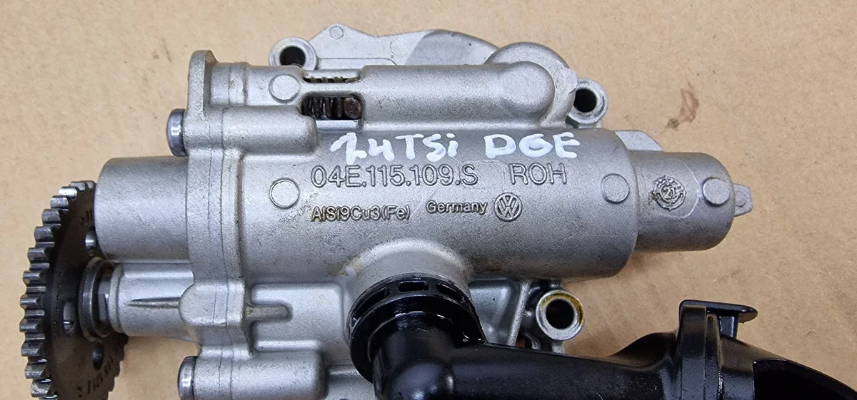 Bomba de óleo 04E115109S Volkswagen Tiguan