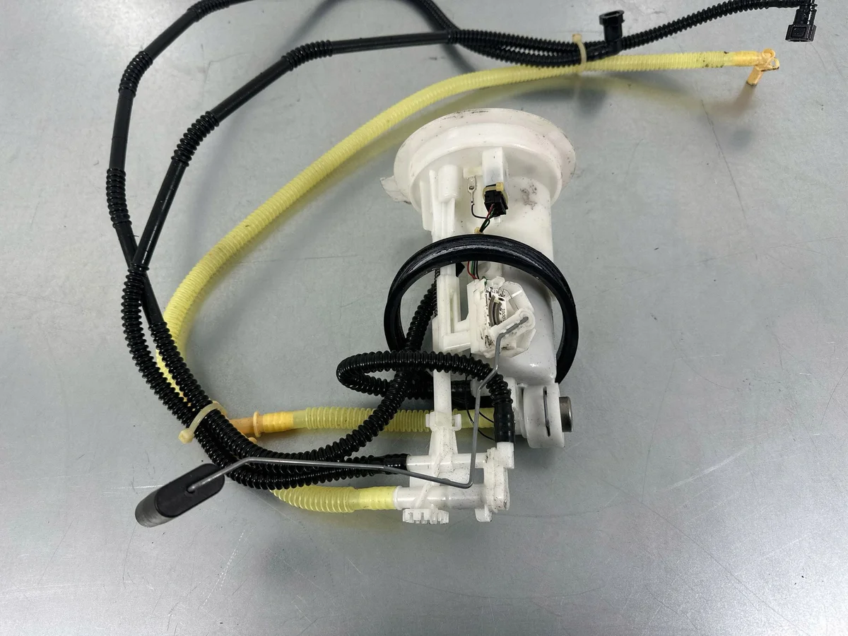 Bränslepumpsensor Audi Q3 5N0919109F thumbnail 8