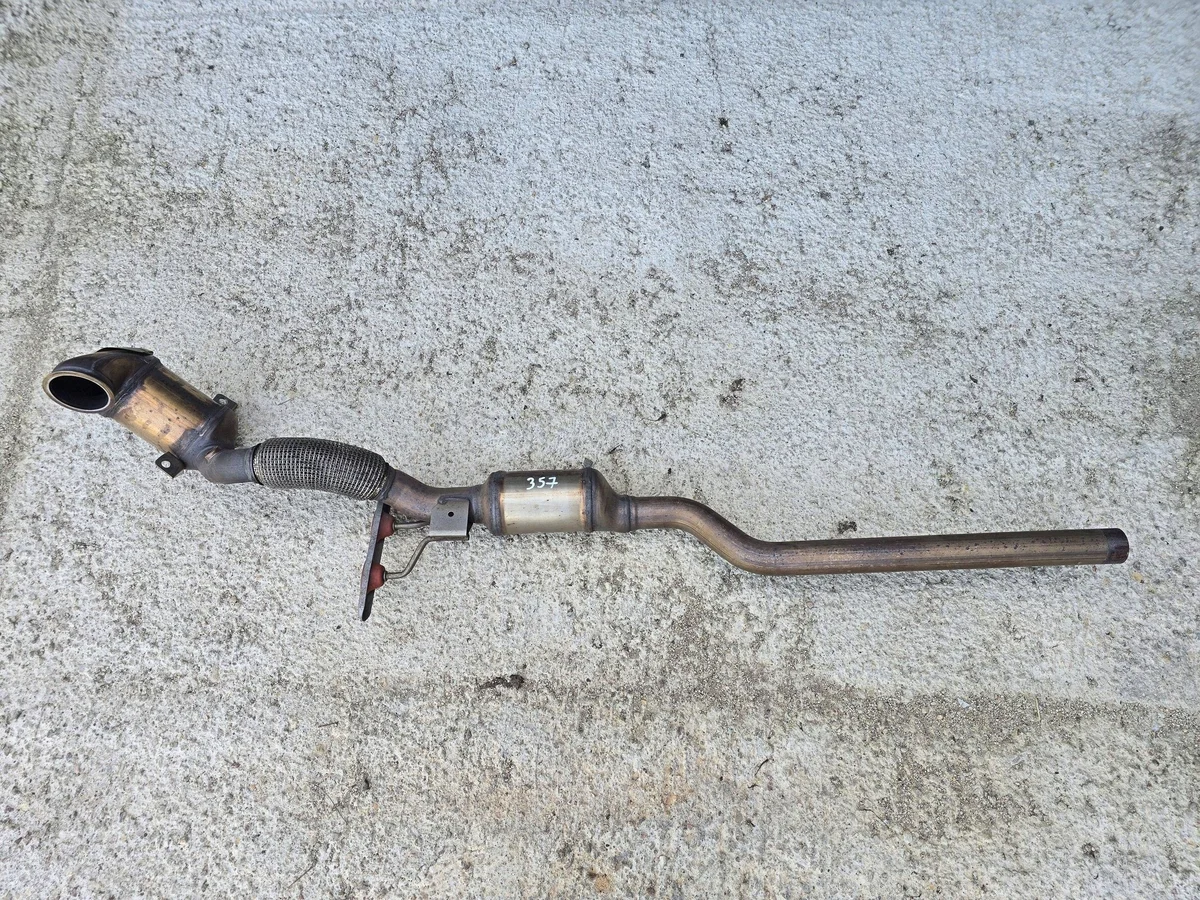 Audi Q3 F3 Catalytic Converter 5QM131690B