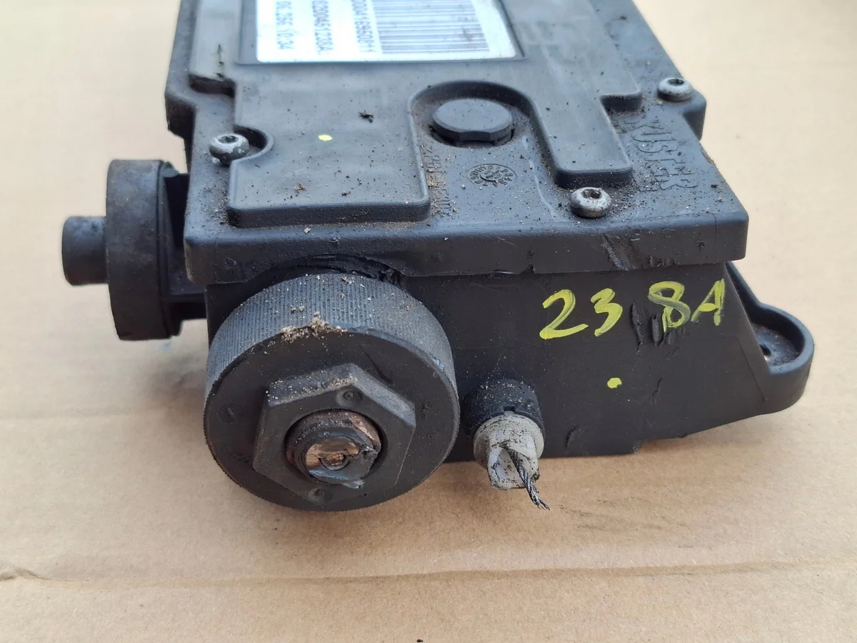 Electric Parking Brake Renault Espace IV 8200451238A image 3