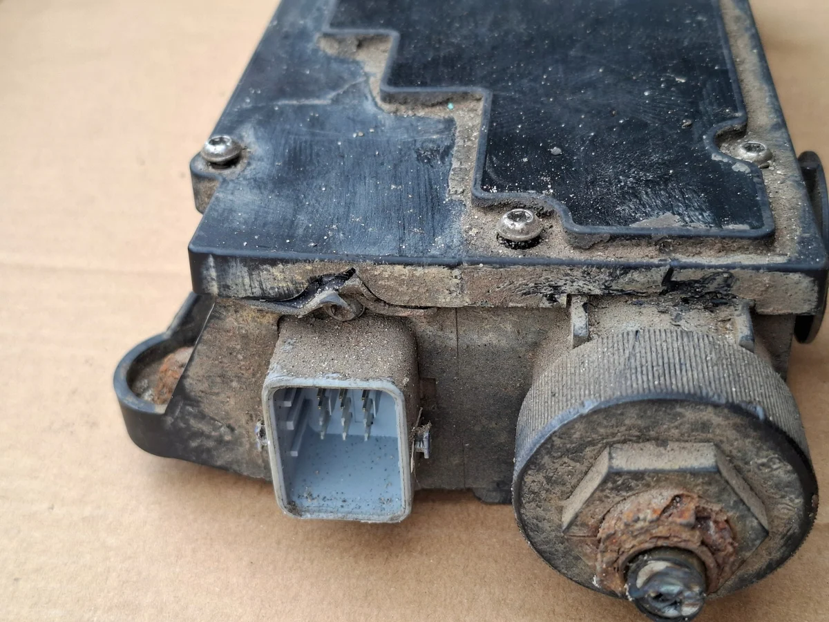 Freno elettrico Ford Focus C-Max 3M51-2598-DA