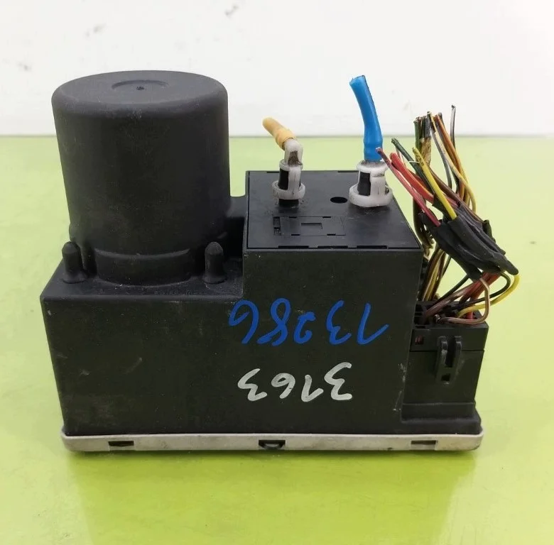Bomba Central Fecho 8DO862257C Audi A3 8L