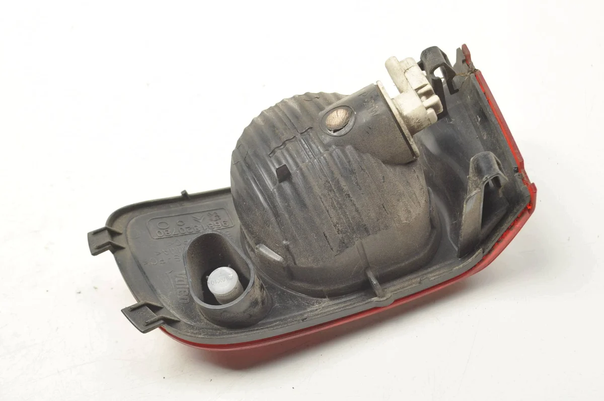 Citroen C3 Picasso Reverse Light 9681820780 HB image 4