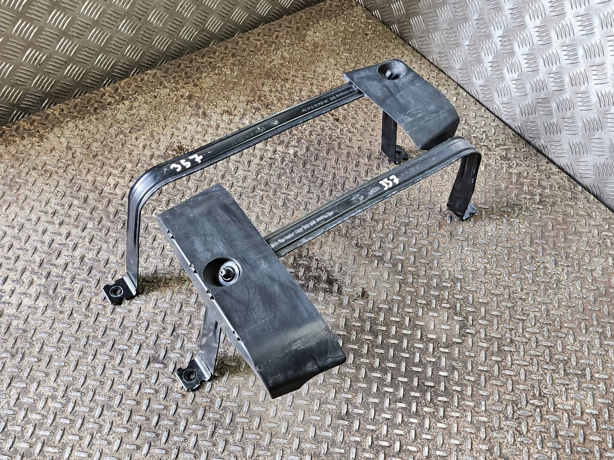 Support réservoir carburant Audi Q3 F3 5QF201656D