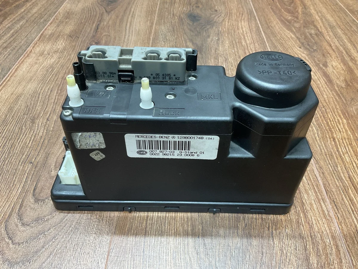Keskuslukitus pumppu Mercedes-Benz SL R129 A1298001748