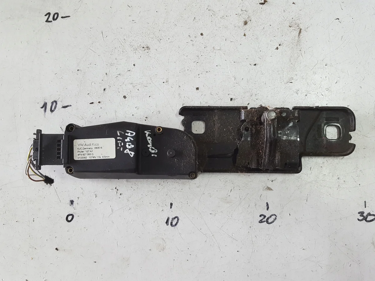 Gancio Serratura Audi A4 B8 4F9827383G