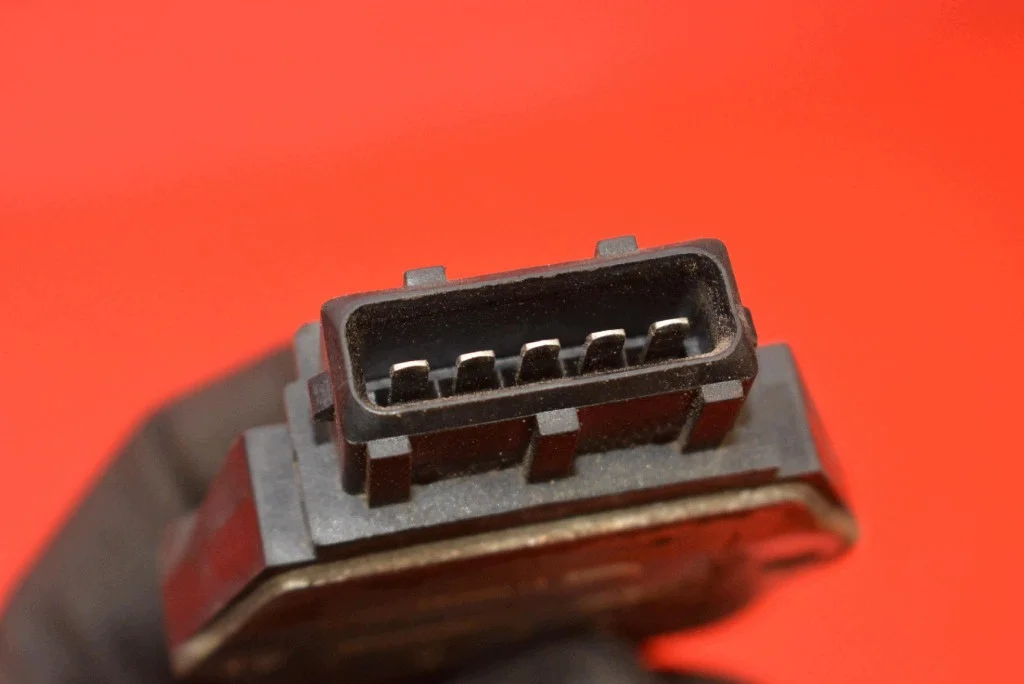 Audi A6 C5 Ignition Control Module 8D0905351 thumbnail 7
