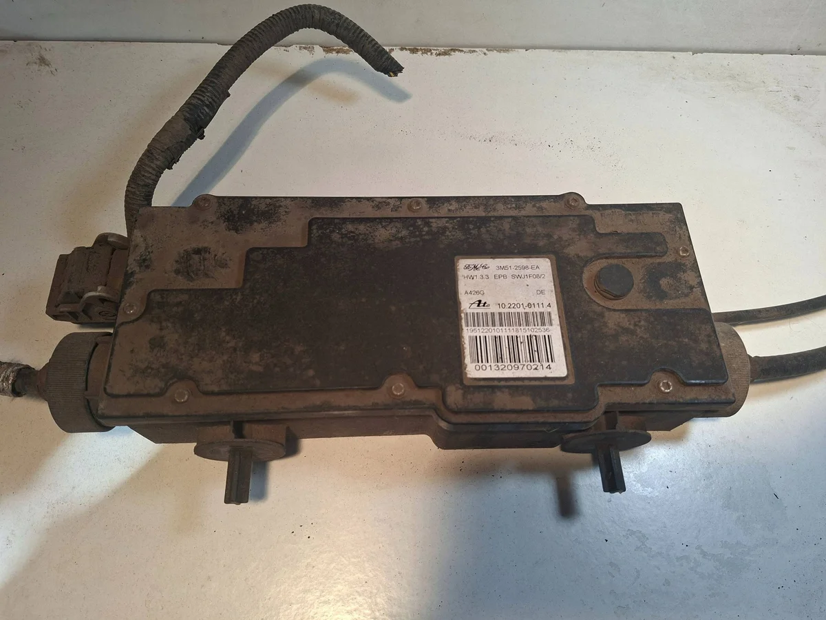 Elektrisk broms Ford C-MAX 3M512598EA