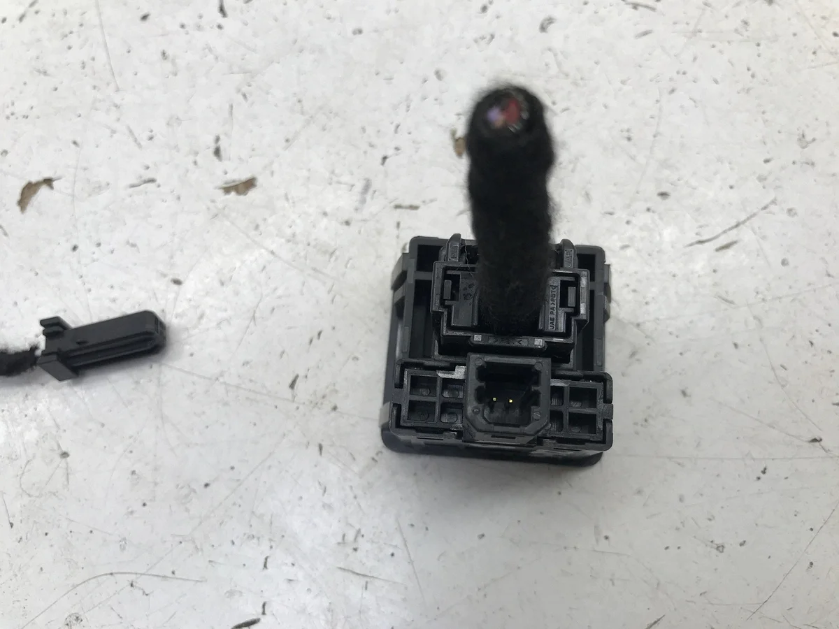 USB-latausportti Honda ZR-V V230629 image 3