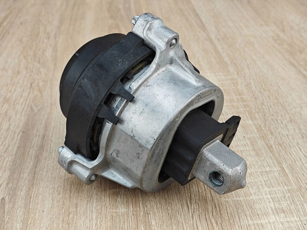 Soporte motor BMW 2.0d X4 G02 LCI X3 G01 8482772