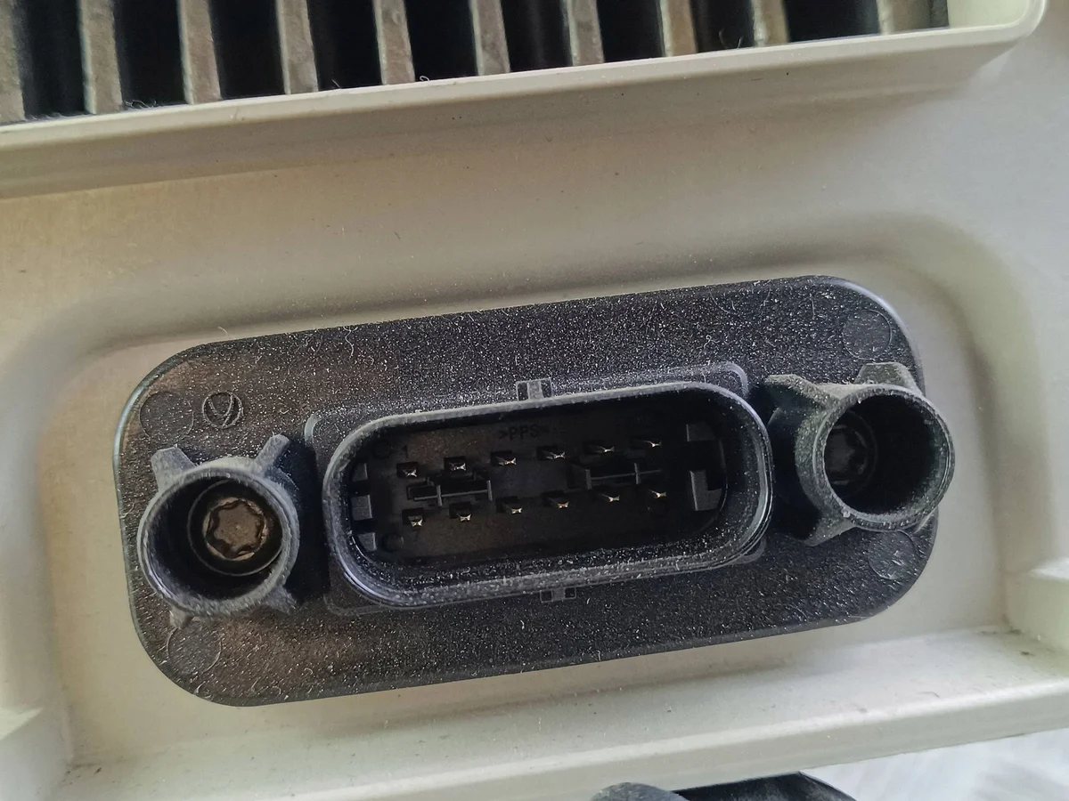 Akku Jeep Grand Wagoneer P04610491AJ image 3