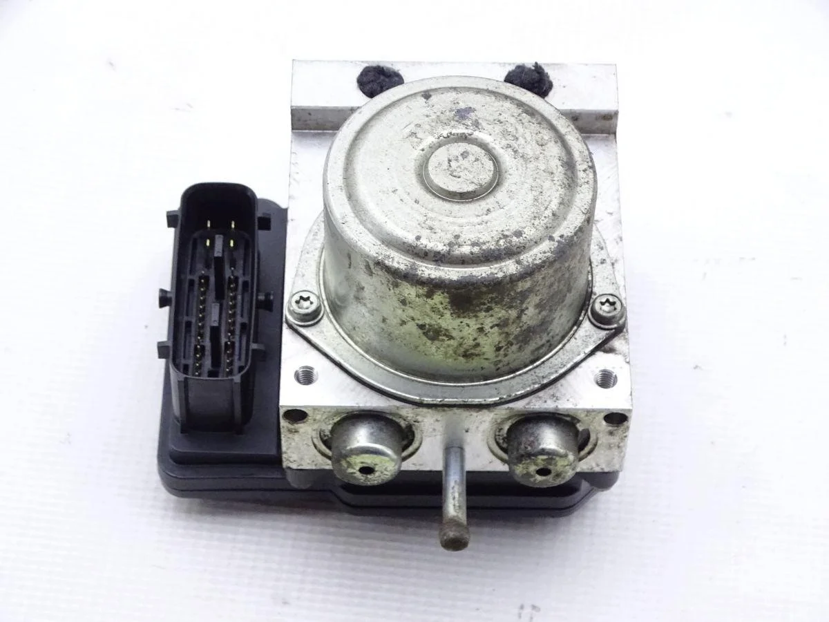 Bomba ABS Nissan Juke F15 47660-BX80C