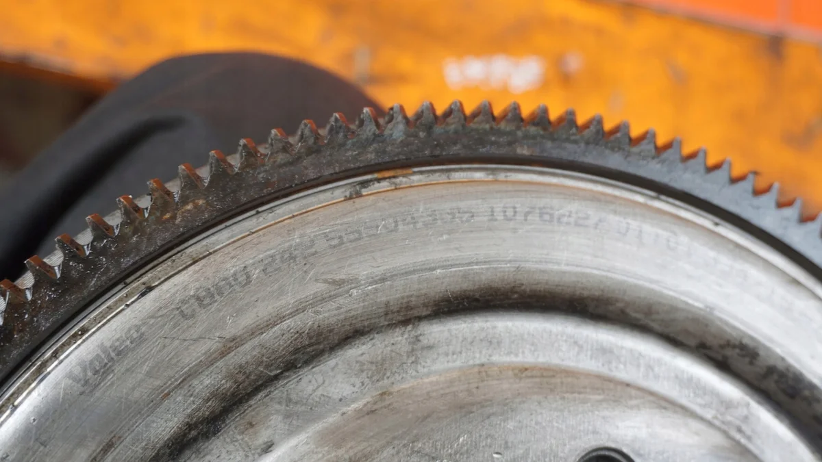 Schwungrad Opel B16DTH 22MB331KOLODWUMASOWE image 4