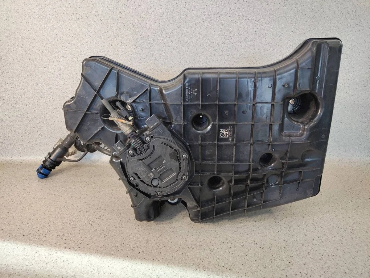 AdBlue Behälter mit Pumpe Mercedes E W213 A099471120011A image 3