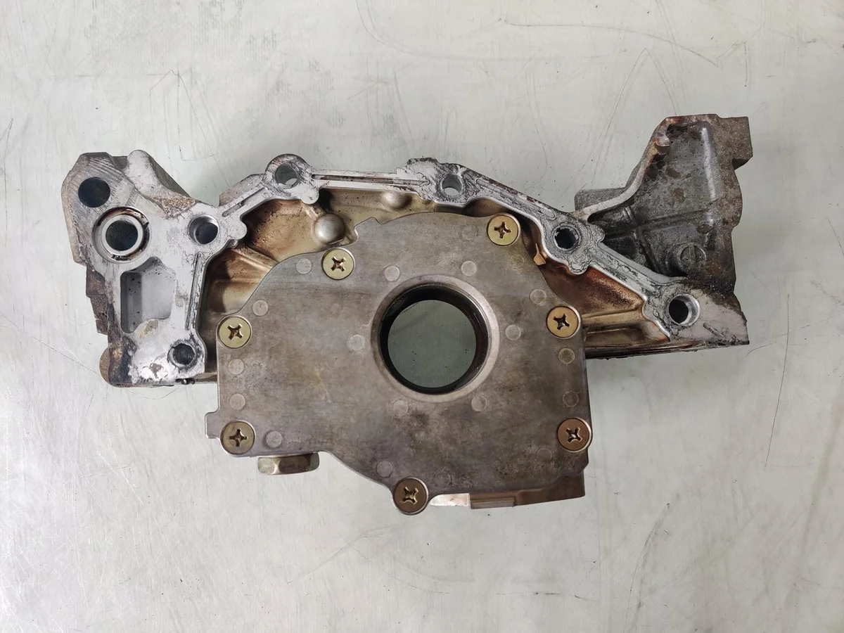 Bomba de óleo Mitsubishi Pajero Sport 6G72G2441