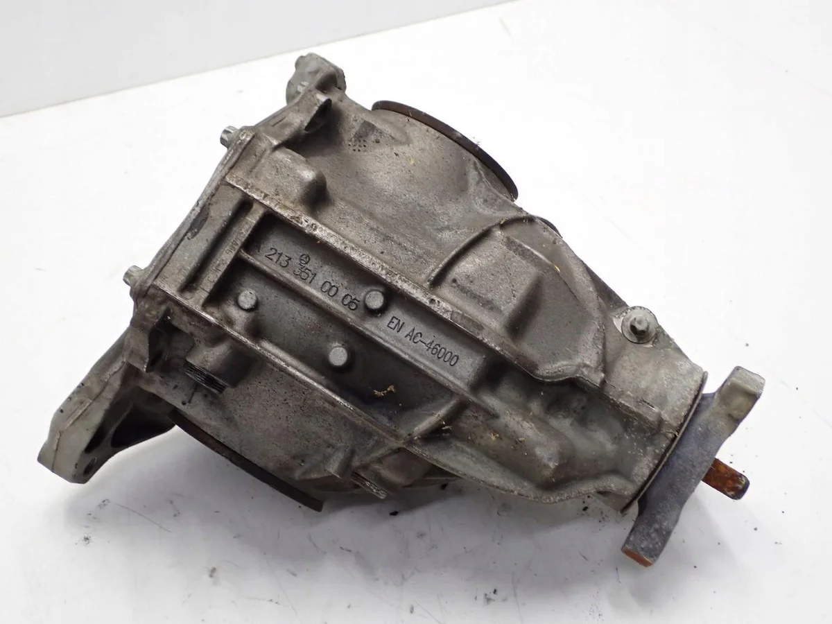 Differential hinten Mercedes E-Klasse W213 A2133510008 image 5