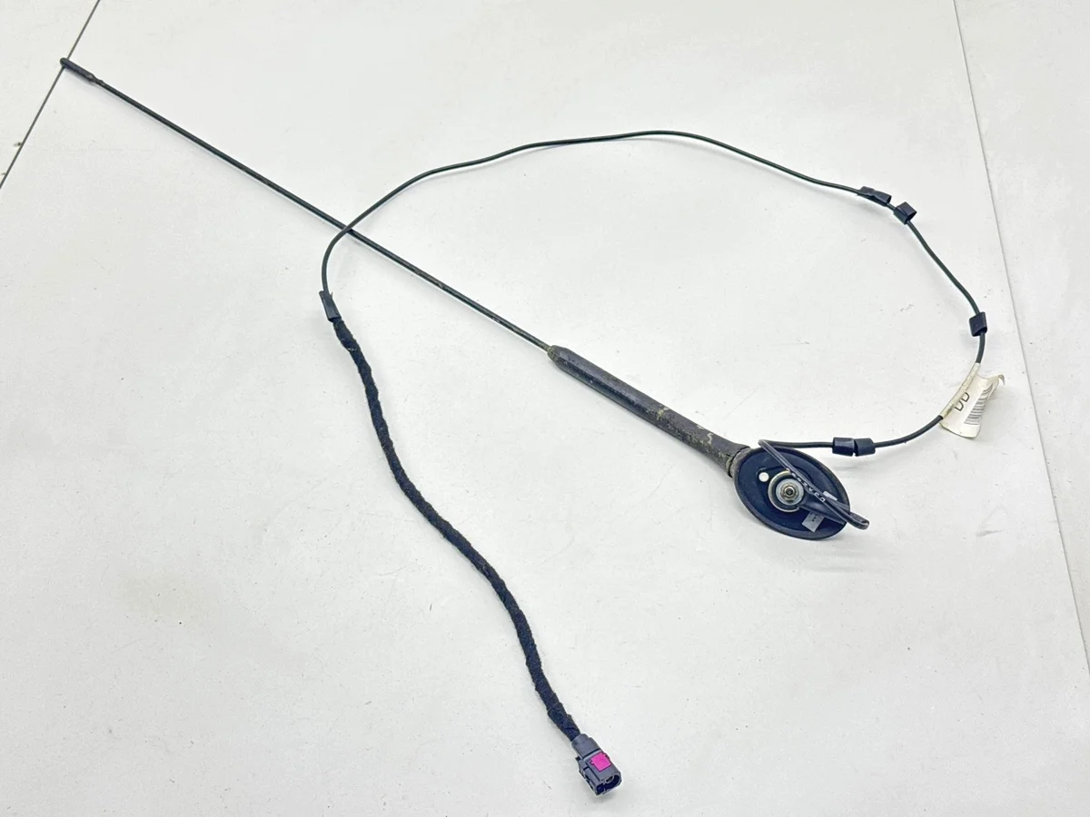 Antenne de toit Ford Tourneo Custom AV1T-18828-AA