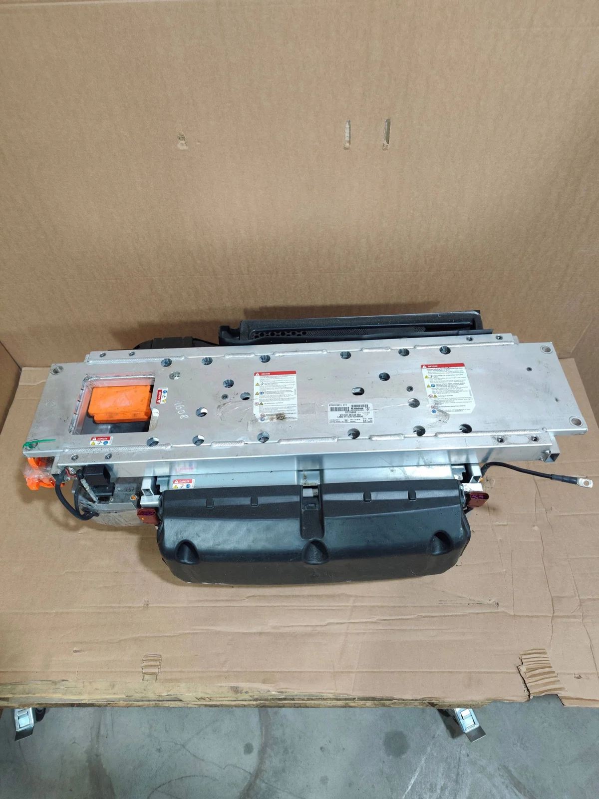 HEV/EV-akku Porsche Panamera V04015001MM thumbnail 3