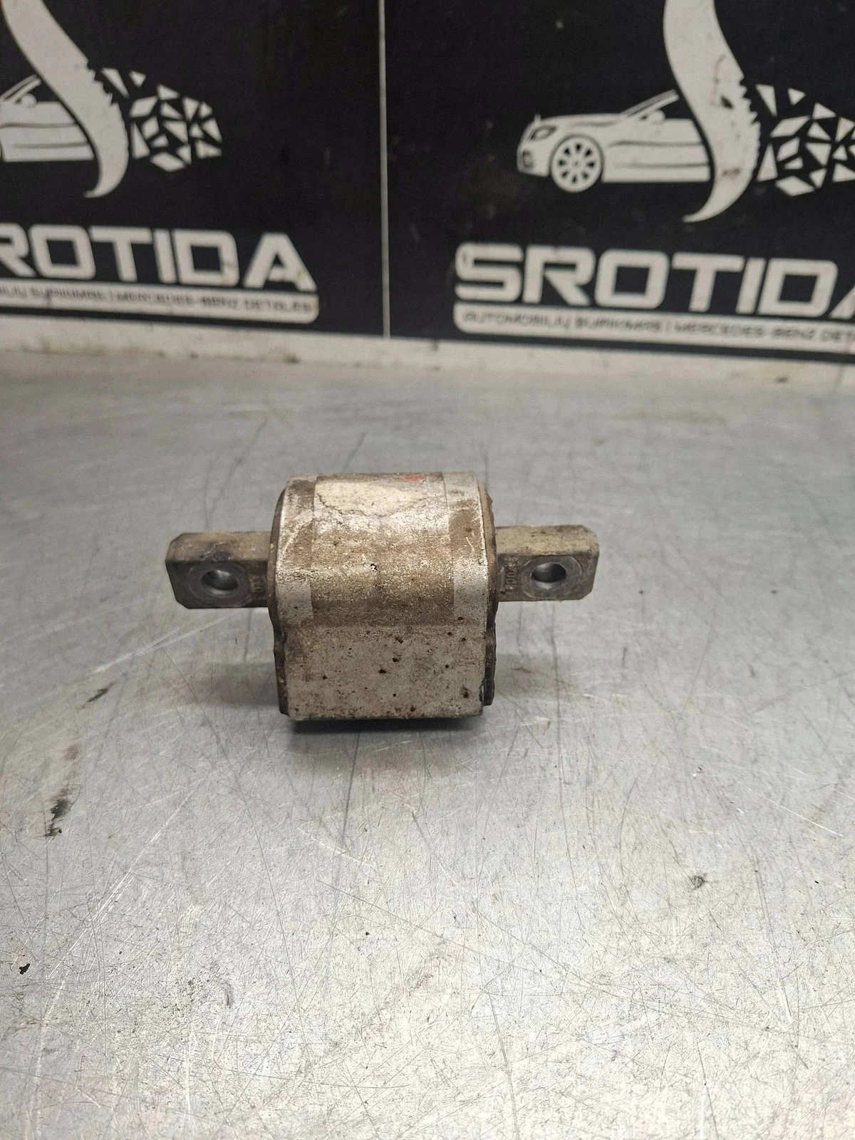 Supporto cambio Mercedes-Benz E W212 A212240 image 3