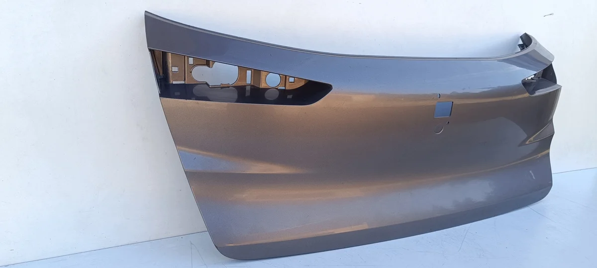 Boot Lid Trim Renault Captur II 901521040R image 3