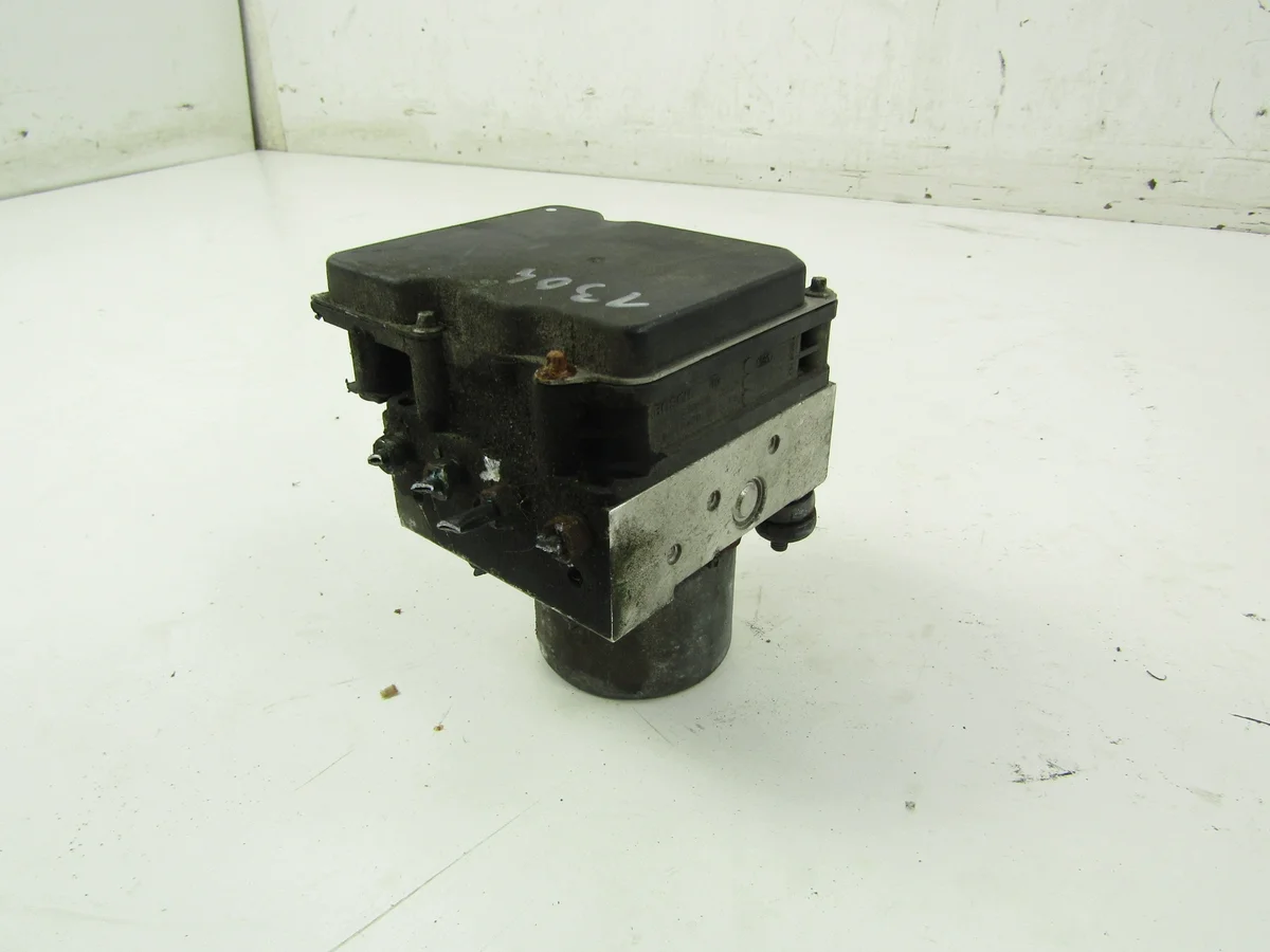Subaru Forester ABS pomp 265951123 image 5
