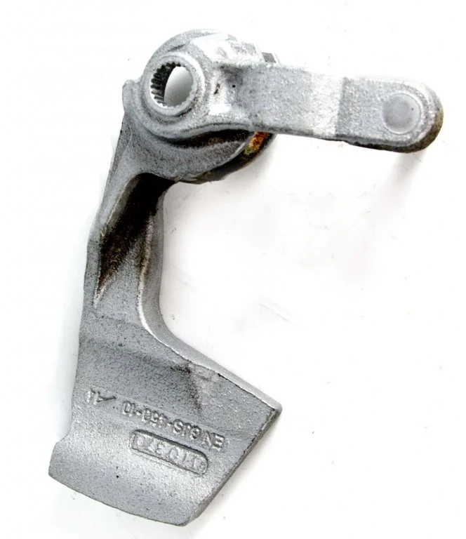 Vaihdekepin valitsimen tuki 3D0399 Volkswagen Golf