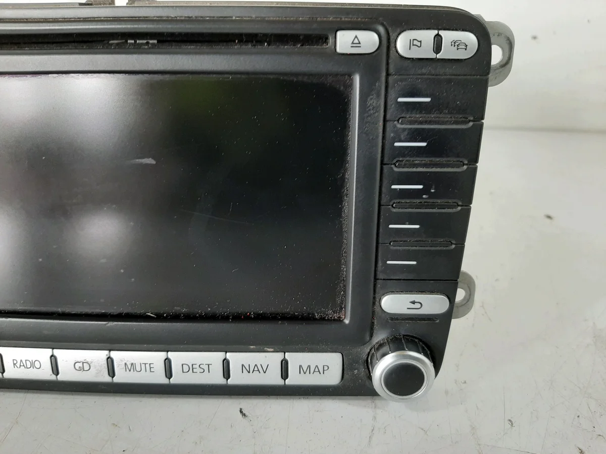 Radio Navigation VW Passat B6 1K0035198C image 4
