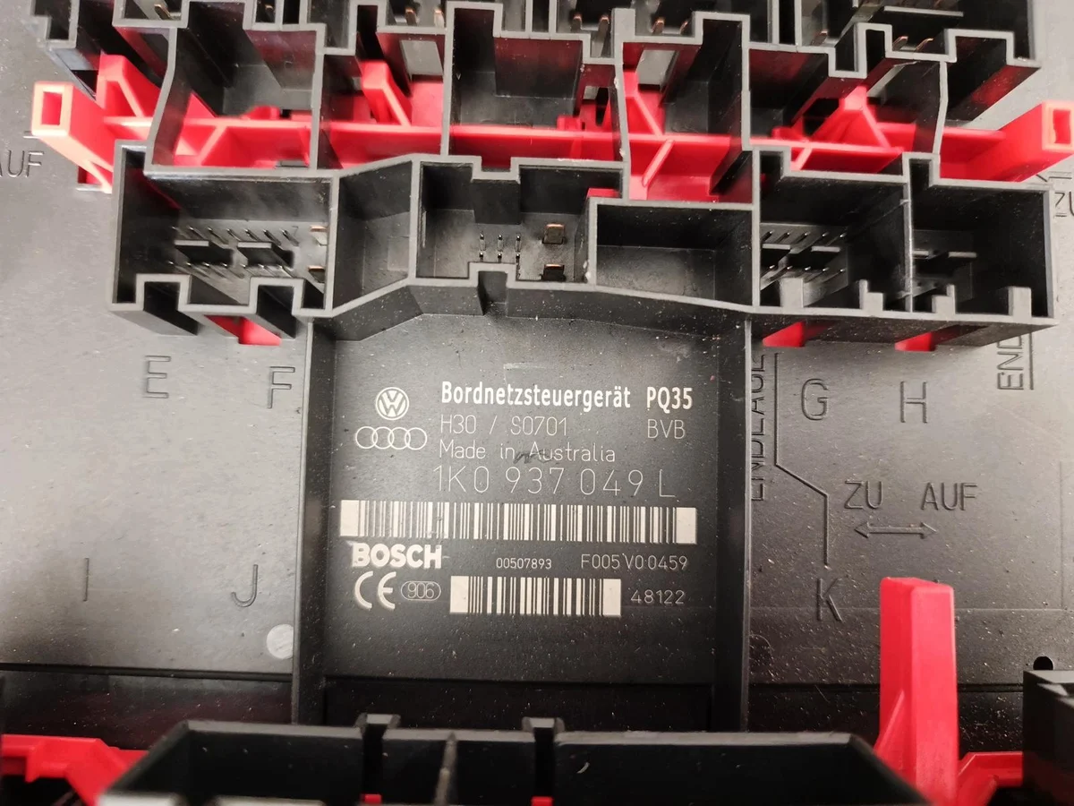 Ohjausyksikkö BORDNETZ 1K0937049L VW SEAT AUDI