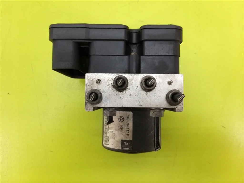 Bomba ABS VW Golf V 1K0614117F