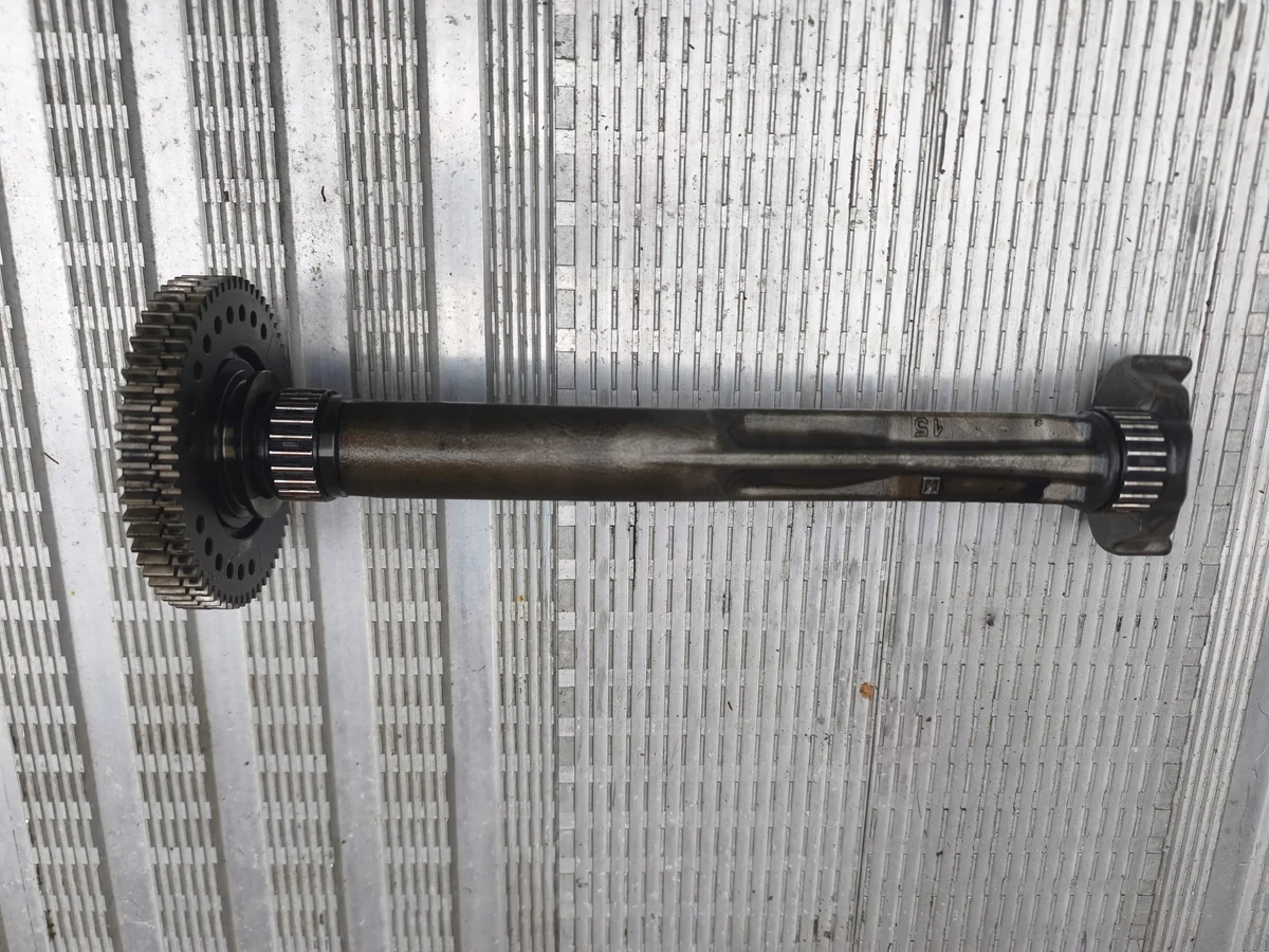 BMW 8475996 Ausgleichswelle für F45 F46 F20 MINI ONE F56 F55