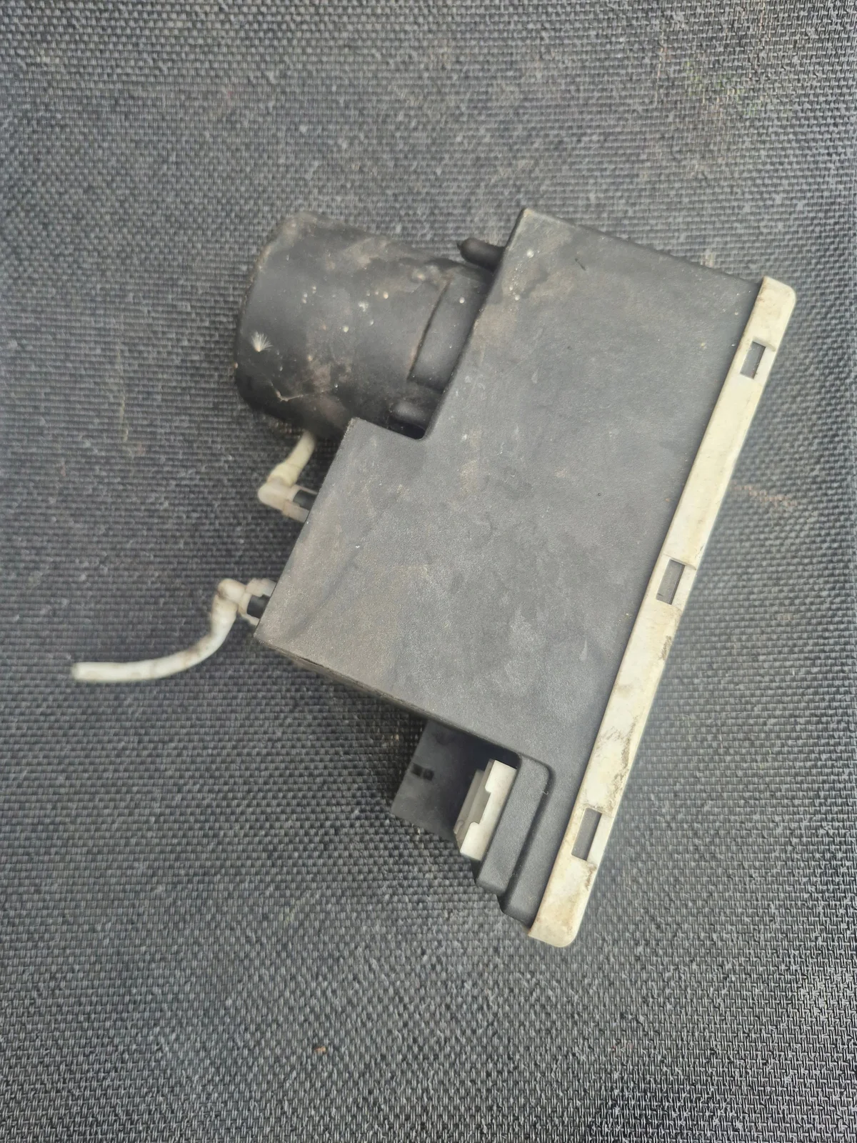 Bomba de fecho central 8L0862257D Audi A3