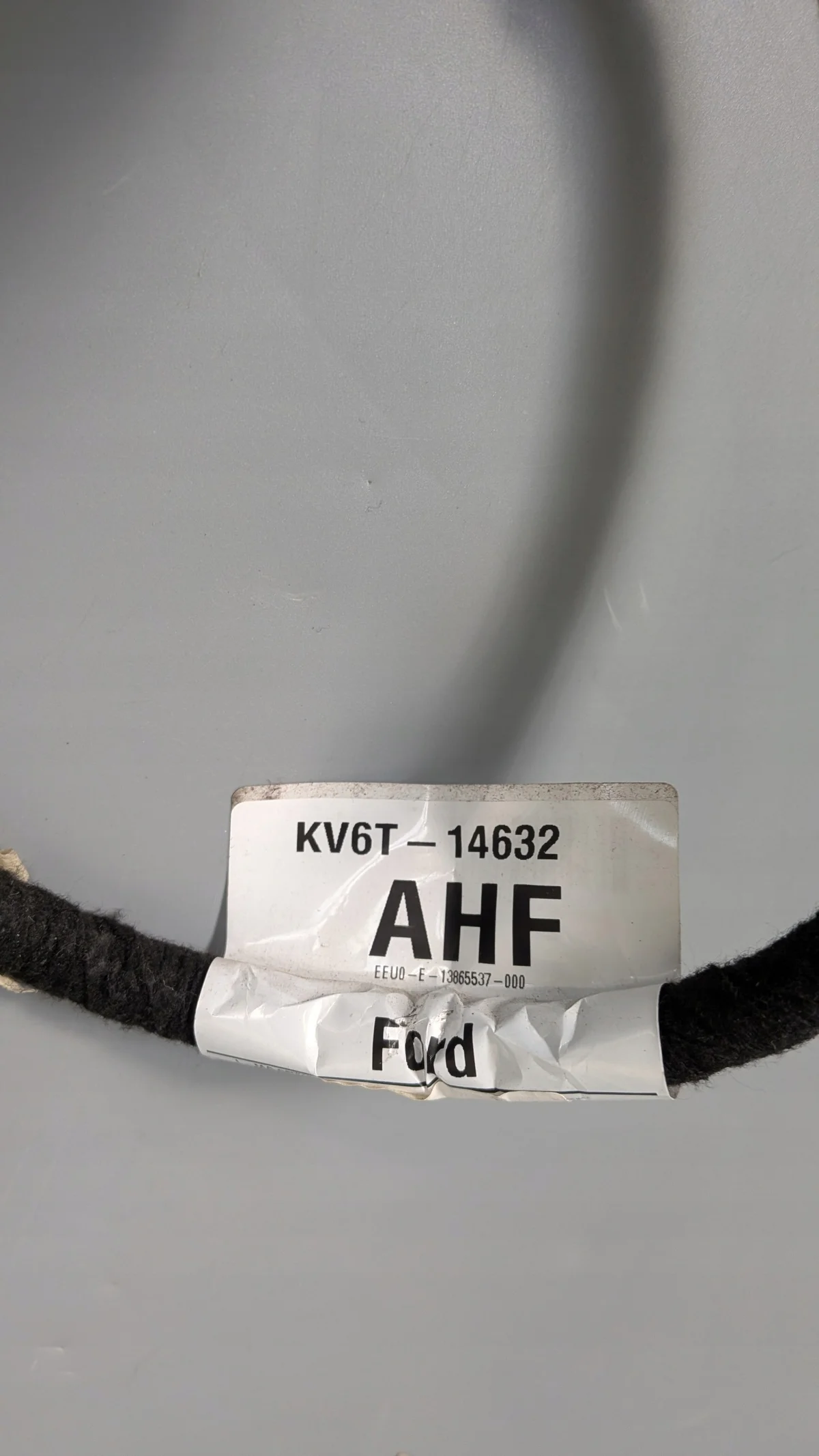 Conector de puerta corredera Ford KV6T-14632-ACF