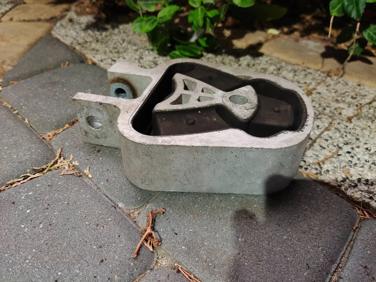 Ford Powershift Bracket DP53-6P082-CB image 5