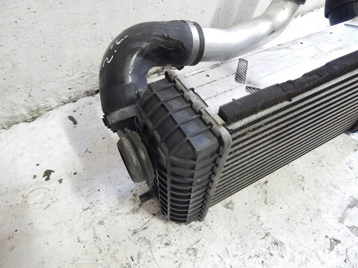 Kia Sorento Radiateur Intercooler 6400J61ZESTAW image 3