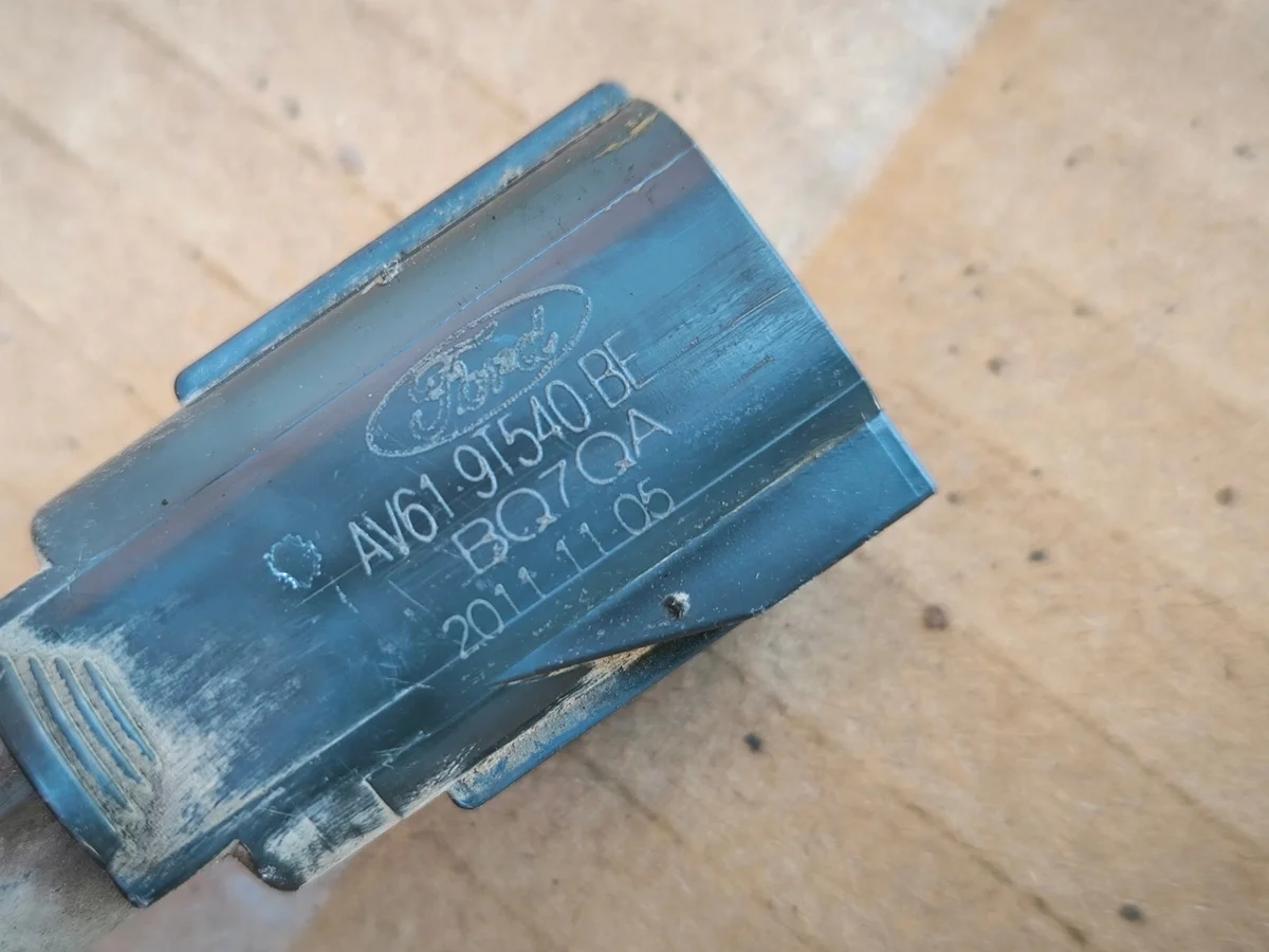 Injecteur Ford Mondeo MK4 2.0 TDCI AV61-9T540-BE image 4