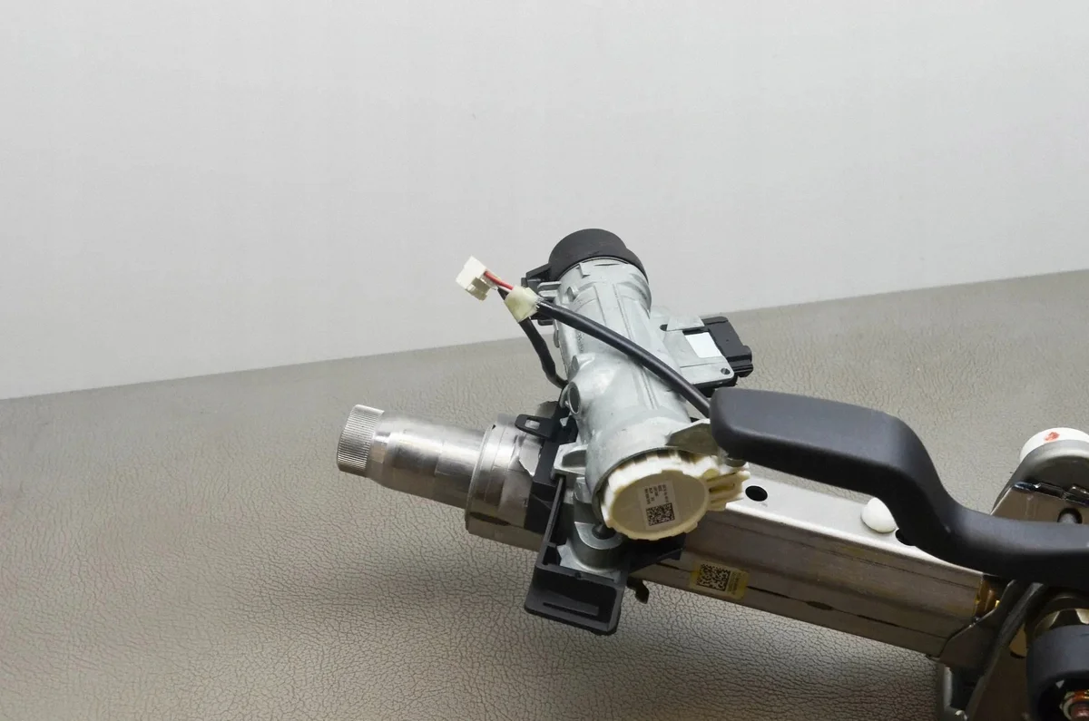 Volkswagen Jetta VI Steering Rack 5K0905865 image 5