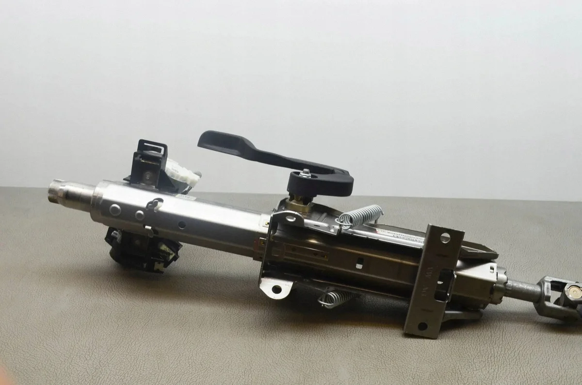 Volkswagen Jetta VI Steering Rack 5K0905865 image 6